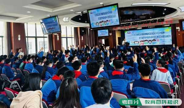 上海江湾初级中学来了一群“白衣天使”(图1)